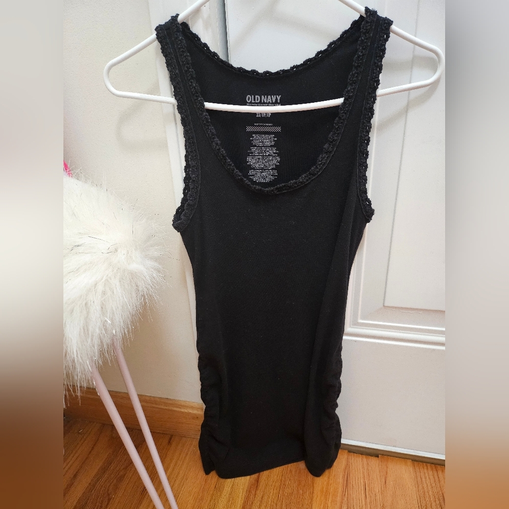 Old Navy Black Lace Trim Size XS First Layer Ruched Ribbed Maternity Tank RARE